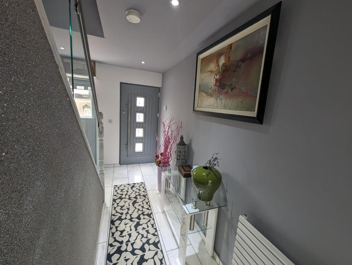 House In Belfast Villa Exterior photo